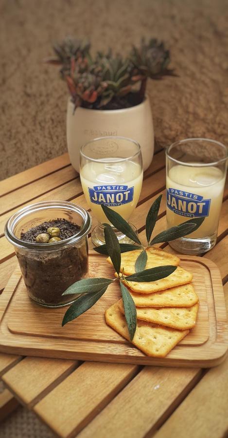 Studio Le Kokonati La Ciotat Ngoại thất bức ảnh